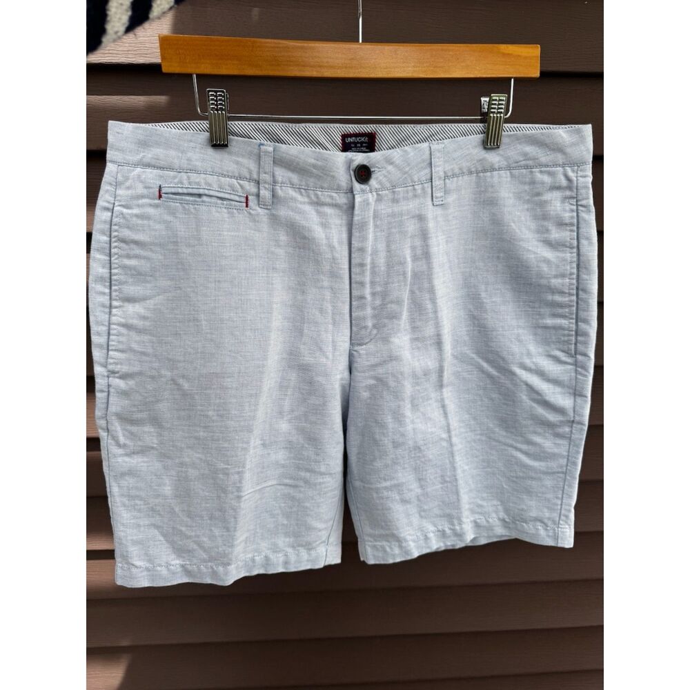 UNTUCKit Shorts Flat Front Chino Men's 36 Chambray Light Blue Coastal Preppy